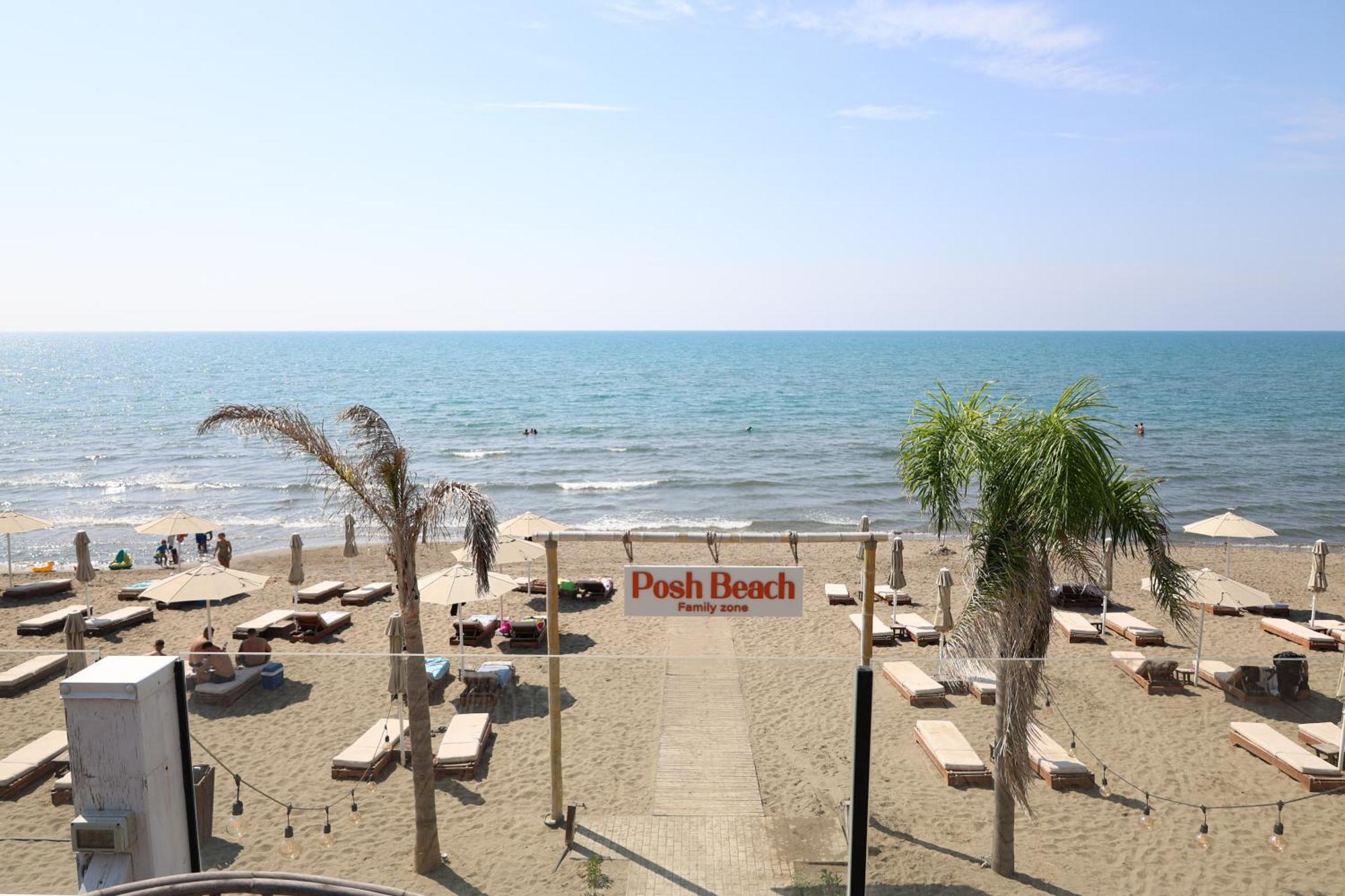 Posh Villas Rrogozhine Екстер'єр фото