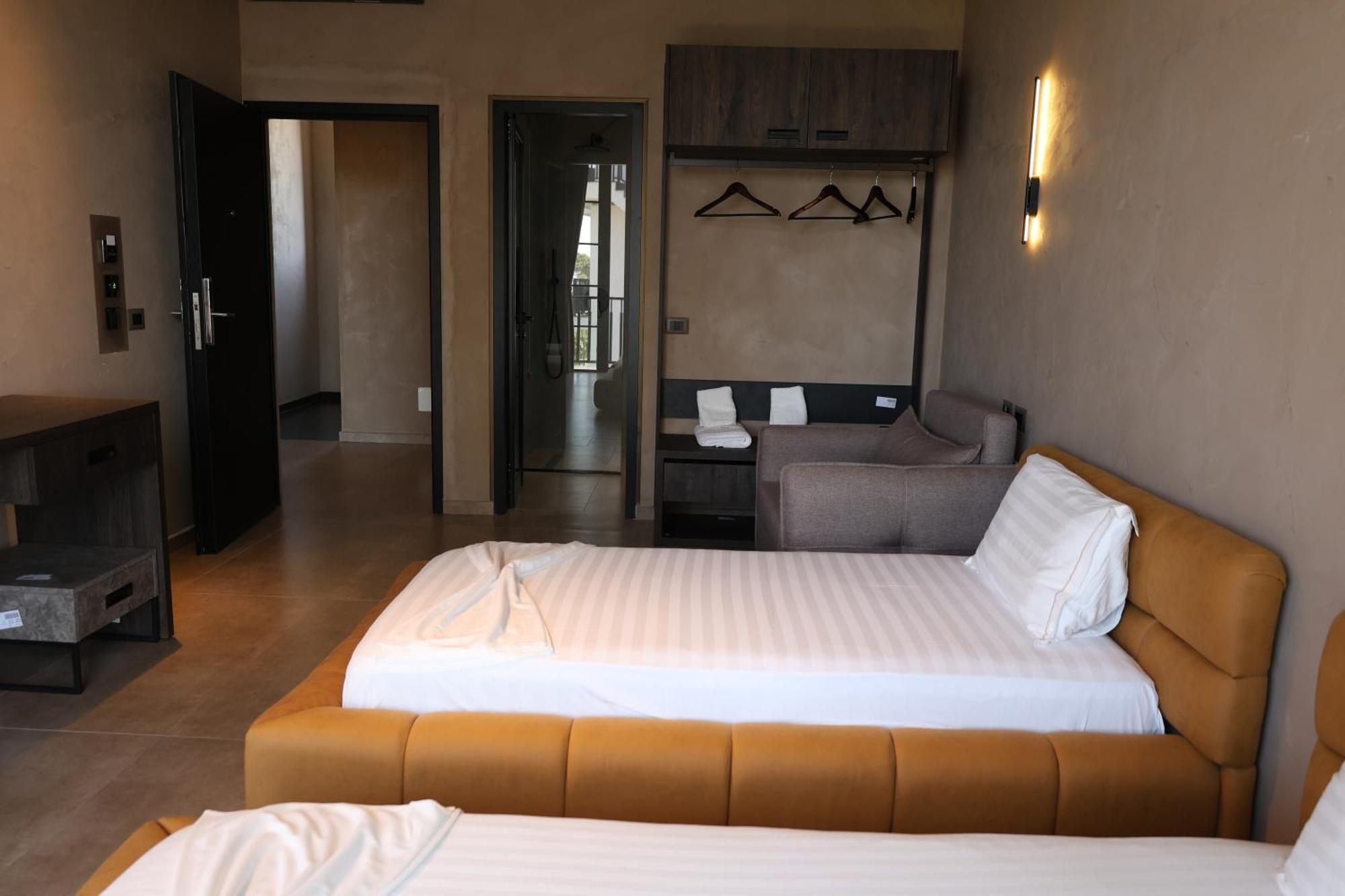 Posh Villas Rrogozhine Екстер'єр фото